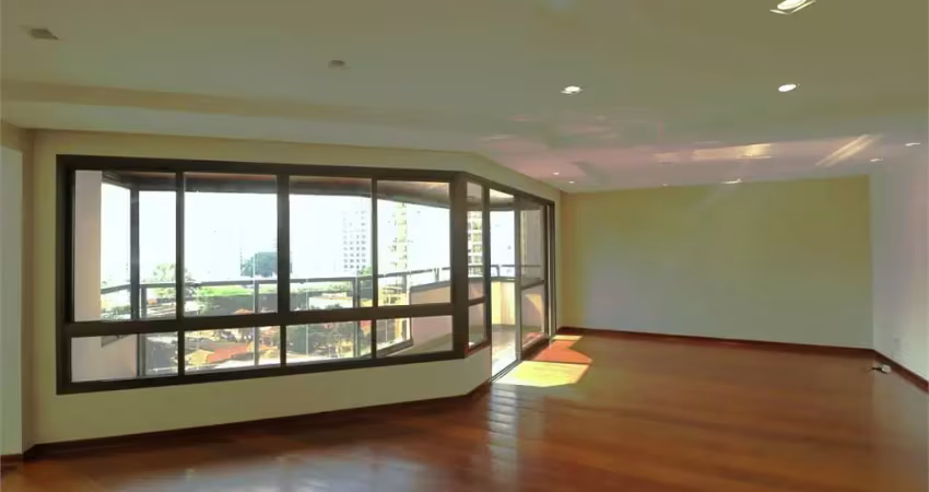 Apartamento com 4 quartos à venda na Rua Juquis, --, Moema, São Paulo