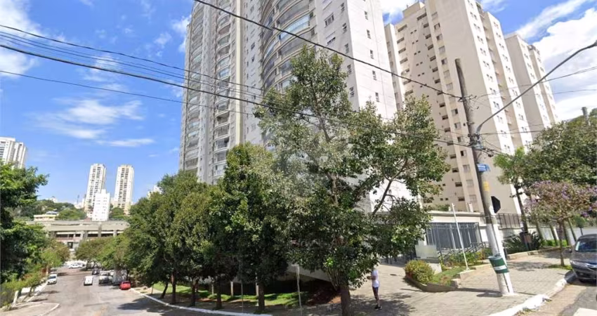 Vista espetacular. Apartamento Mobiliado com 3 suítes e lavabo. e Varanda fechada com vidro!!!