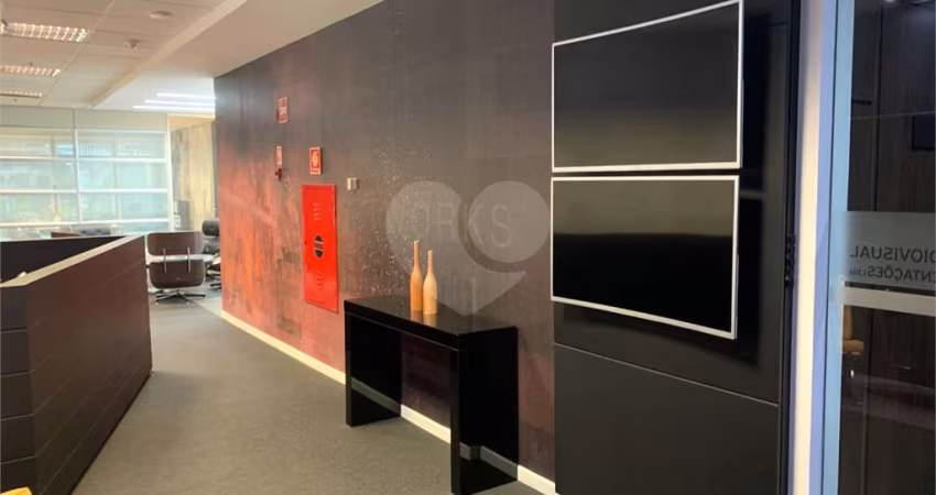 Comercial-São Paulo-VILA NOVA CONCEIÇÃO | Ref.: REO972388