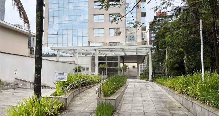 Venda de Conjunto sala comercial Berrini com 107 m²