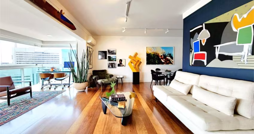 Apartamento quase que nas nuvens!