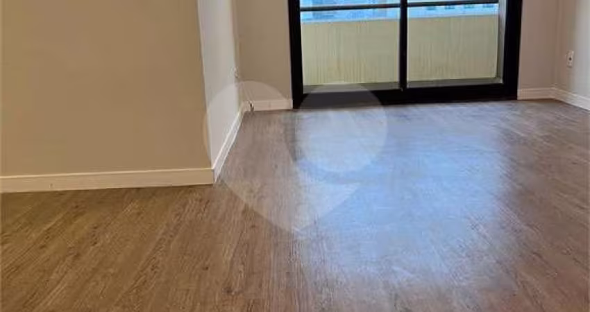Bela Vista! Apartamento reformado com 2 dormitórios, suite e 1 vaga. Próximo a Paulista e ao metrô