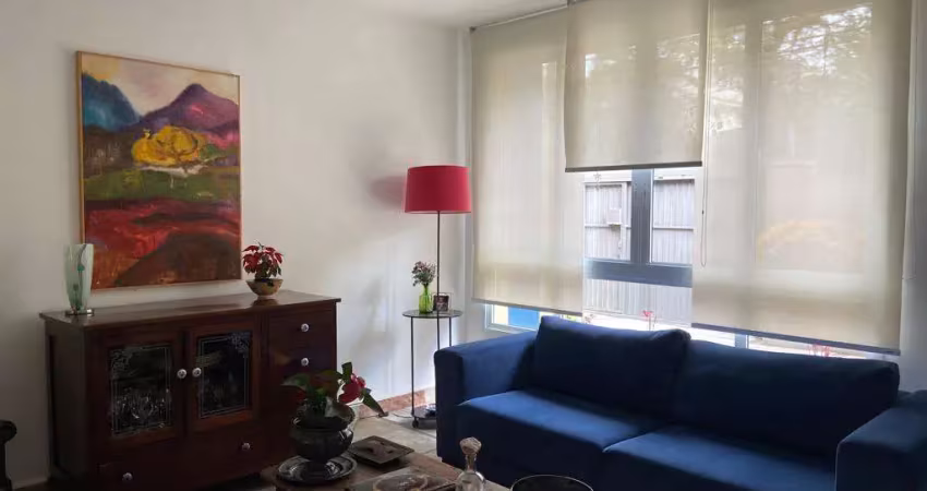 Casa charmosa com 4 dormitórios e 2 suítes perto do shopping iguatemi