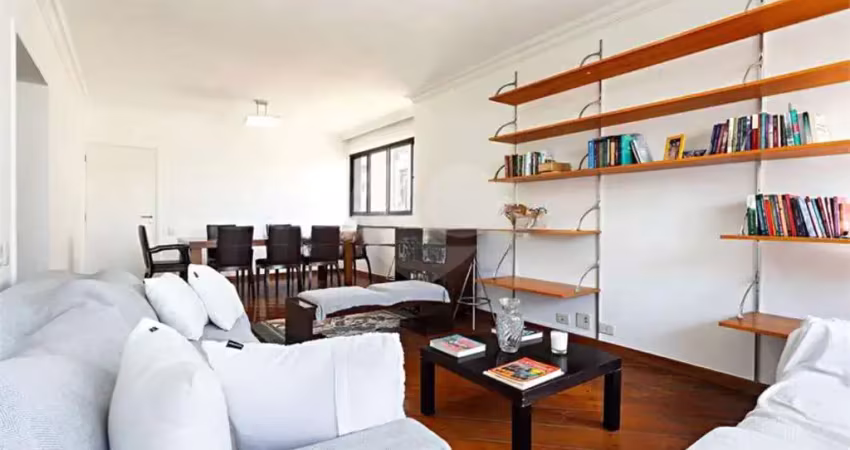 Apartamento de 152m² com 3 dormitórios 1 suíte 3 vagas - moema pássaros