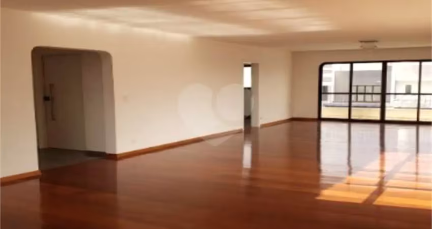 Venda linda cobertura zona sul com 5 suites e 6 vagas
