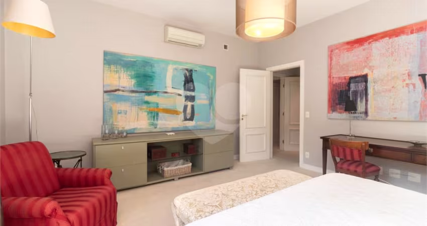 Apartamento Luxuoso e Totalmente Equipado no Alto de Pinheiros em São Paulo