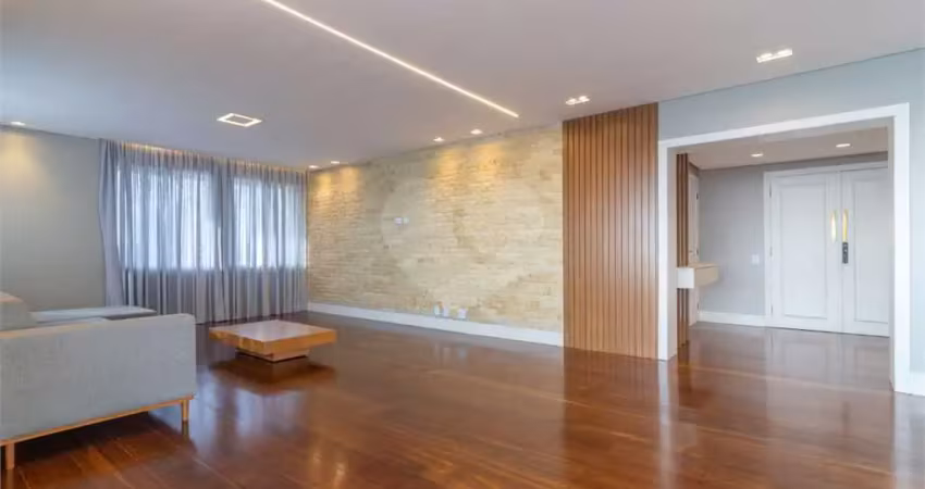 Apartamento 411m² 4 suítes, 6 banheiros 3 vagas em santo amaro