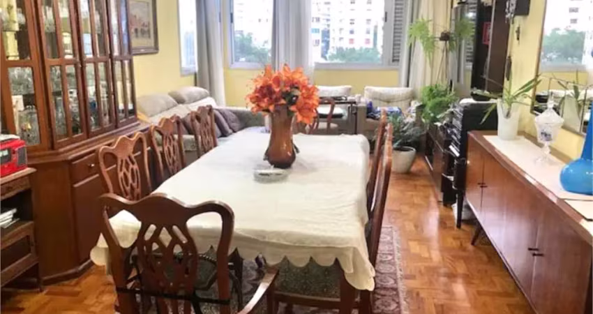 Próximo ao shopping higienópolis / reformado / 2 dorm. / dep. de empr. / 1 vaga