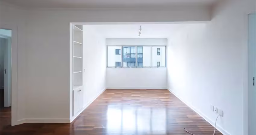Itaim - 2 dormitórios - lavabo - 1 vaga - 92 m² au - rua tranquila - reformado