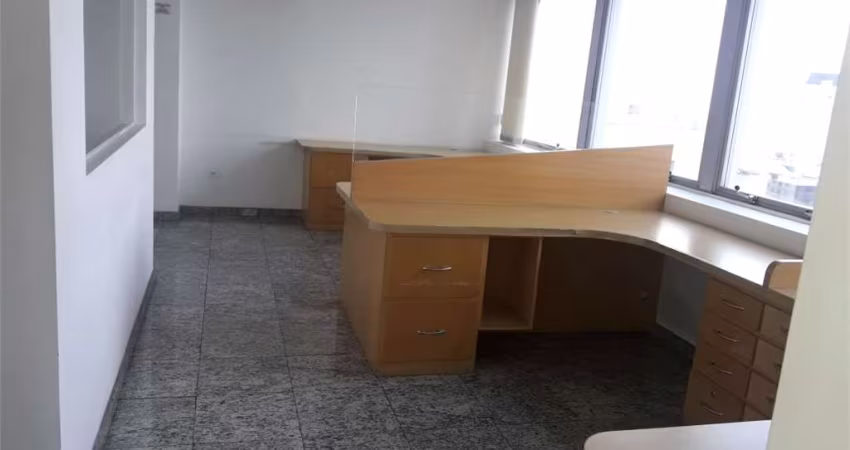 Comercial andar alto na Avenida Paulista