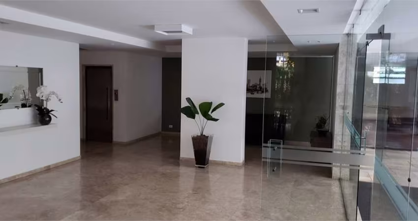 Apartamento de 3 dormitórios à venda em Higienópolis