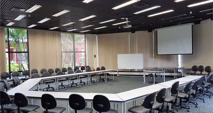 Predio interio 3870 m² para Locação - Lapa