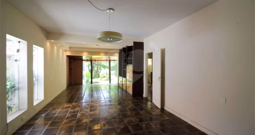 Casa-São Paulo-MOEMA | Ref.: REO612284