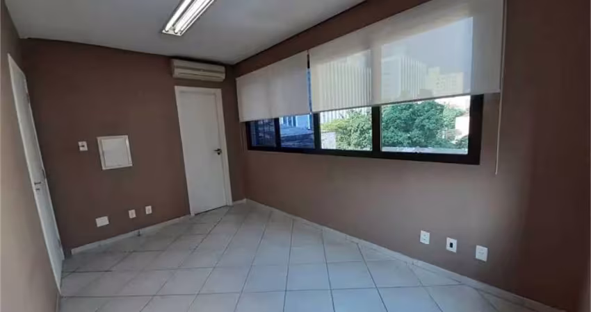 Sala comercial para alugar na Avenida Vereador José Diniz, --, Santo Amaro, São Paulo