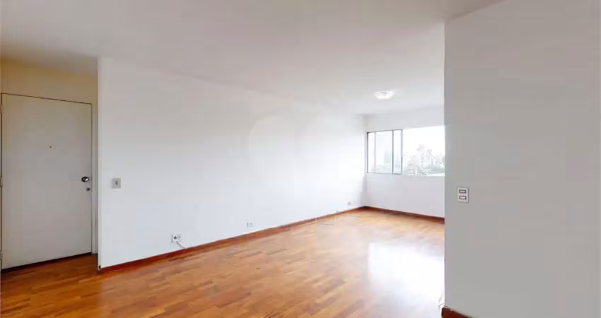 Apartamento com 3 quartos à venda na Rua Alvorada, --, Vila Olímpia, São Paulo