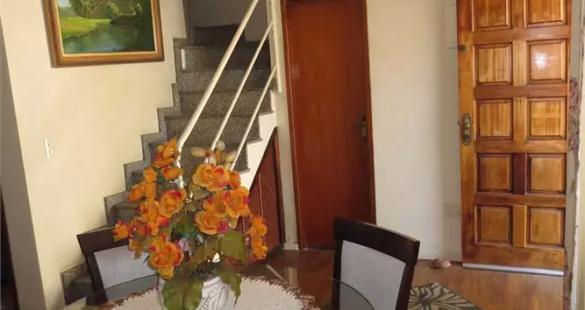 Sobrado na saúde c/3 quartos, sendo 1 suíte, 3 vagas paralelas -metrô saúde