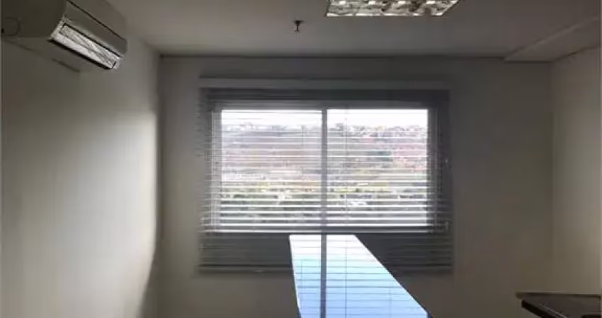 Sala comercial para alugar na Avenida Doutor Mário Vilas Boas Rodrigues, --, Santo Amaro, São Paulo