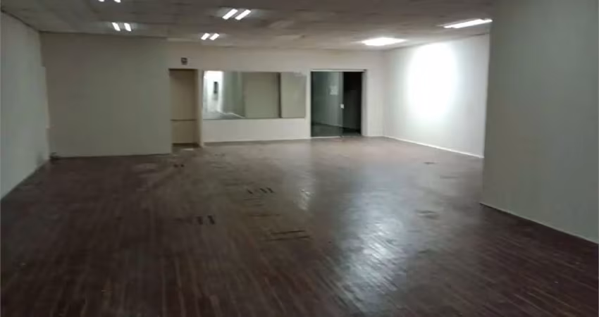Casa comercial à venda na Rua Conselheiro Brotero, --, Santa Cecília, São Paulo