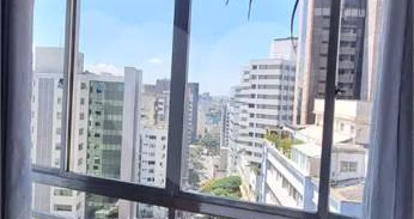 Apartamento. Jardim Paulista.