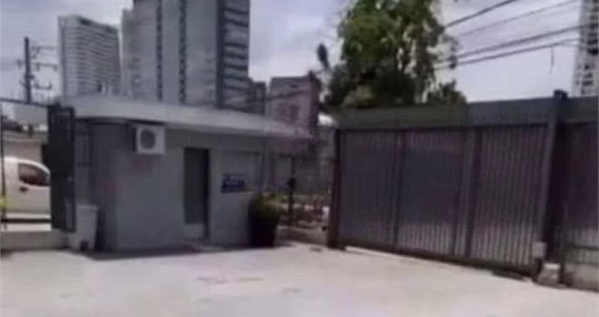 GALPÃO/ ARMAZÉM disponível para LOCAÇÃO ou VENDA No Morumbi-Aceita Permuta.