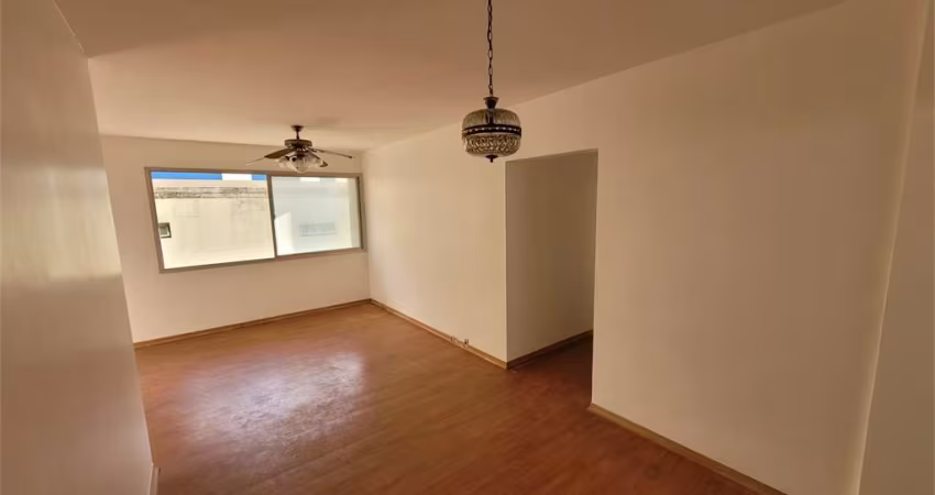 Espaçoso apartamento, 3 quartos, para venda ou locação, entre o Paraíso e a Vila Mariana!
