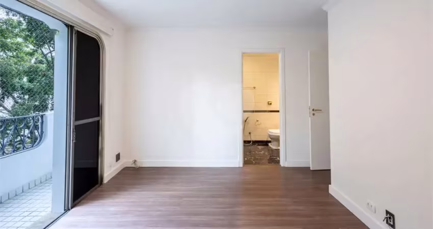 Vila nova conceição - 130 m² - 3 dorm. ( 1 suíte com terraço) - 1 vaga - próx. parque do ibirapuera