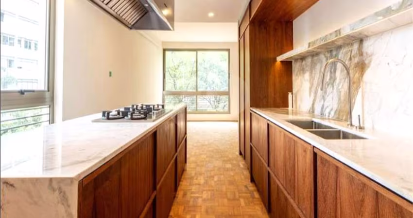 Apartamento a venda em Jardim Paulista com 210 m²  3 suites e 2 vagas