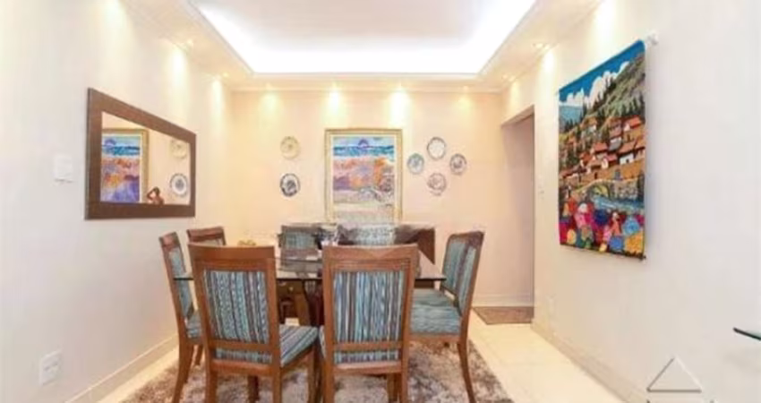 Apartamento nos Jardins com 3 Dormitórios e 1 Vaga