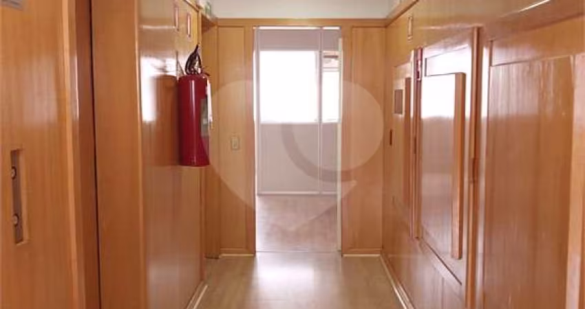 Oportunidade coml  aluguel acessível no Paraíso Sala coml no Paraiso Sala coml à venda prox.ao Metrô