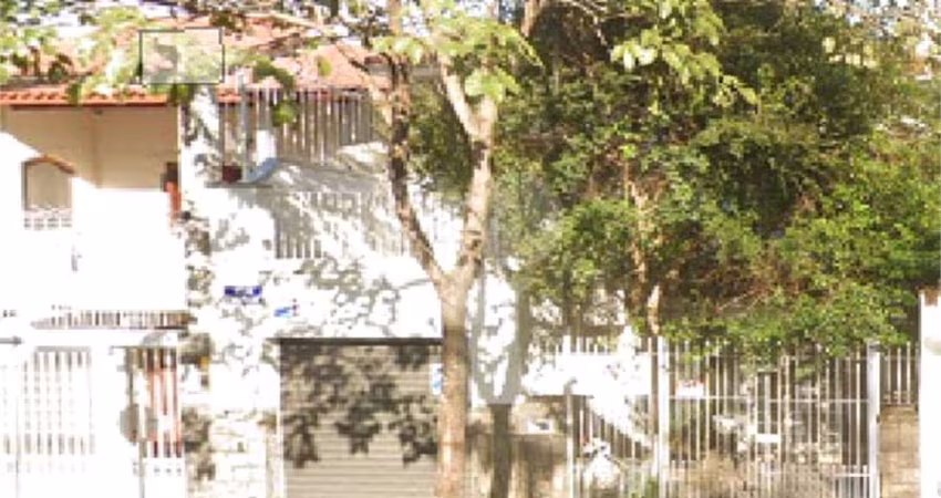 Sobrado à venda 350m², 4 quartos, 2 suites e 2 vagas