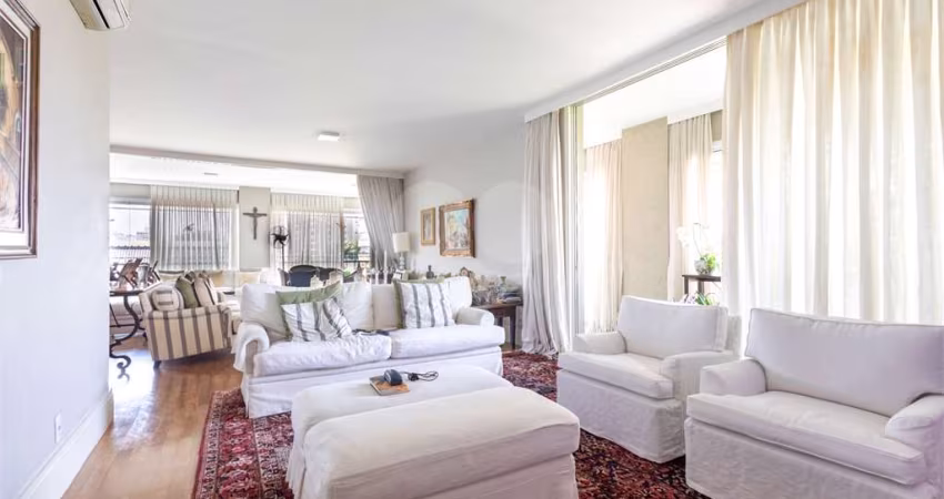 APARTAMENTO EXCLUSIVO 310M2 COM LAZER COMPLETO, 4 SUÍTES, 4 VAGAS E VARANDANO JARDIM EUROPA.