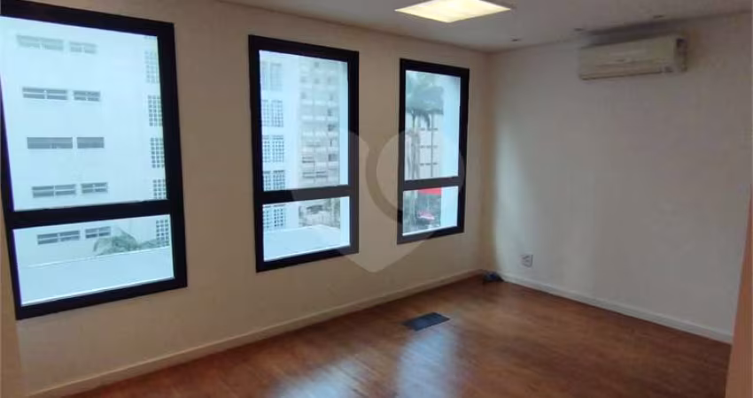 Sala comercial na Oscar Freire  venda Sala coml à venda na Oscar Freire OPORTUNIDADE