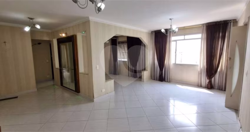 Apartamento em Perdizes - São Paulo SP - 3 dorm (1 suíte), andar alto, amplo, quadra, playground !