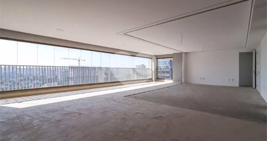 Apartamento-São Paulo-MOEMA | Ref.: REO986729