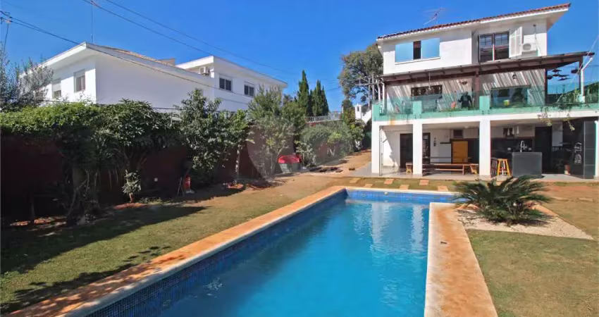 Casa reformada na city lapa! 3 dormts sendo 2 suítes - piscina - espaço gourmet