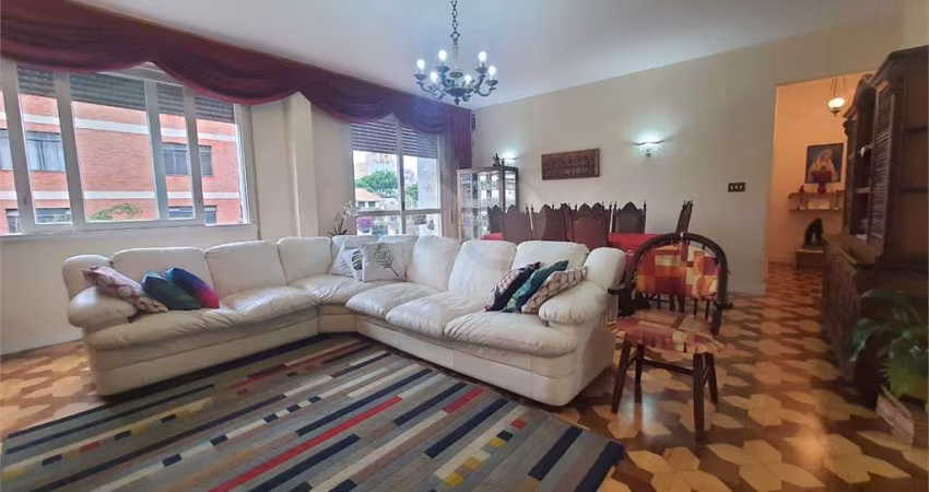 Apartamento à venda, Bela Vista, São Paulo. 3 dormitórios, 2 banheiros, 153m².
