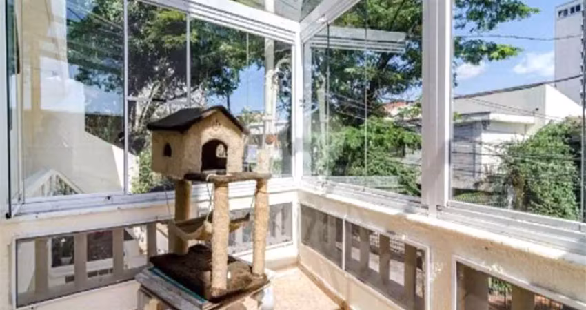 Casa com 8 quartos à venda na Rua Doutor Louis Couty, --, Vila Madalena, São Paulo