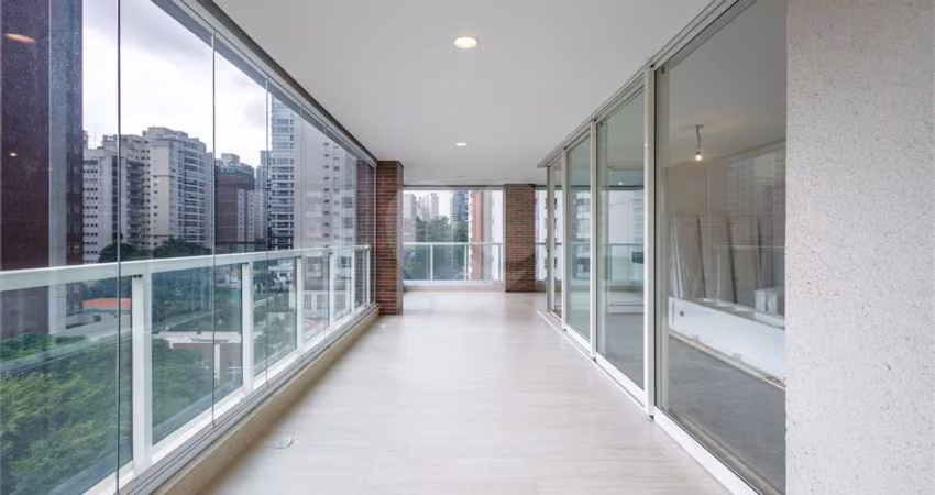 Apartamento de 197m2, 3 suítes, lavabo, varanda gourmet, 3 vagas, lazer completo no Paraíso.