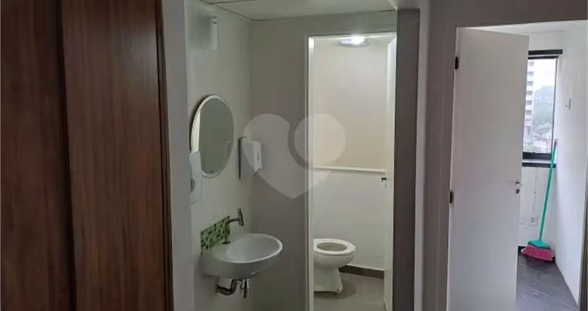 Sala comercial para alugar na Avenida Ibirapuera, --, Moema, São Paulo