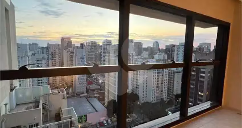 Condomínio arcos itaim - lindo apartamento com 3 dormitórios / 1 suíte e 2 vagas de garagem