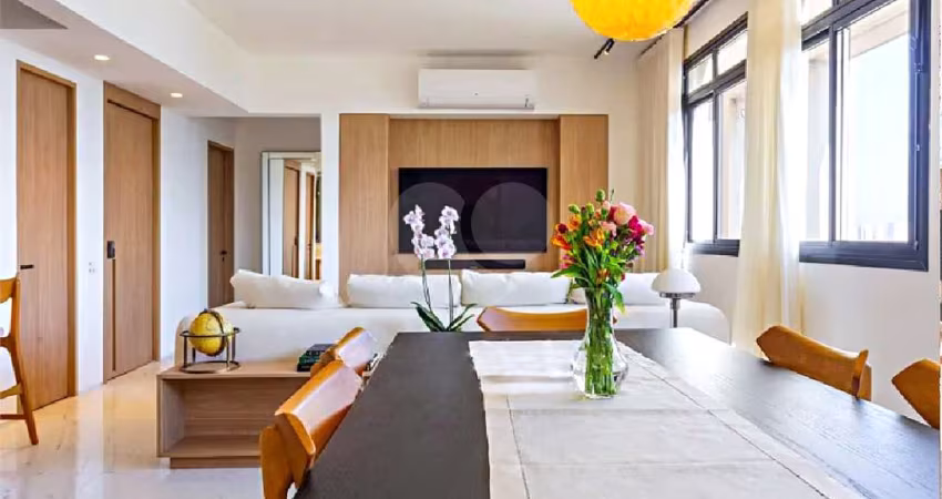 Apartamento Venda 2  Dormitórios 2 Suítes -  Totalmente Reforma, 2 vagas e vista permanente no Itaio