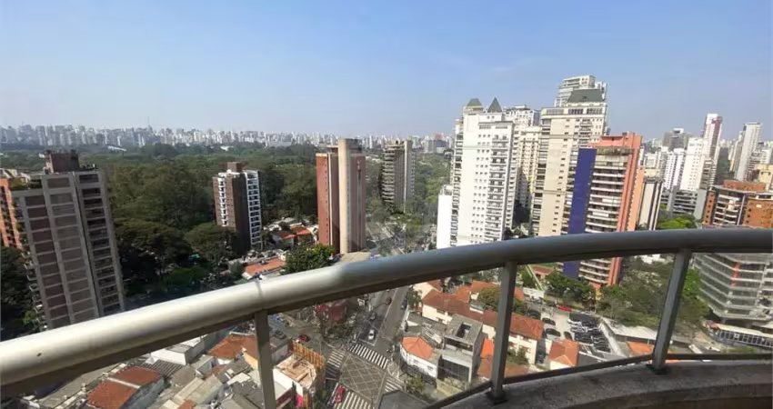 Apartamento mobiliado a venda na vila nova conceição, com 2 suítes, 3 vagas, vista para o ibirapuera