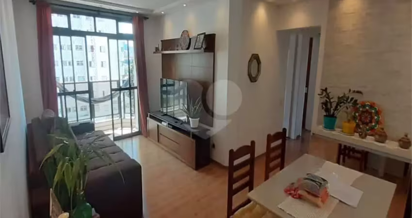 Apartamento para venda na Vila Gumercindo 102 m², 3 dormitórios sendo 1 suíte, 2 vagas!