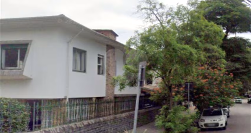 Casa-São Paulo-JARDIM PAULISTA | Ref.: REO666163
