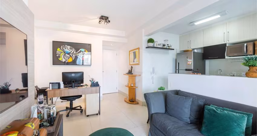 ÓTIMO APARTAMENTO EM ANDAR ALTO COM VISTA LIVRE!!