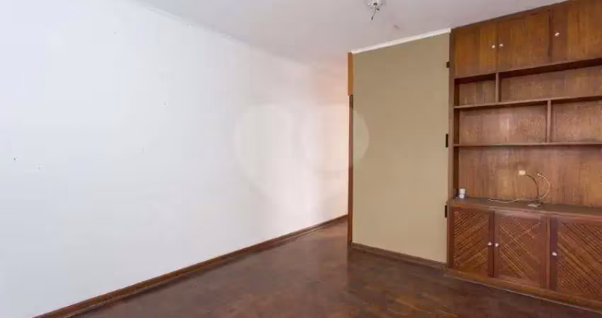 Casa com 3 quartos à venda na Rua Capitão Messias, --, Perdizes, São Paulo