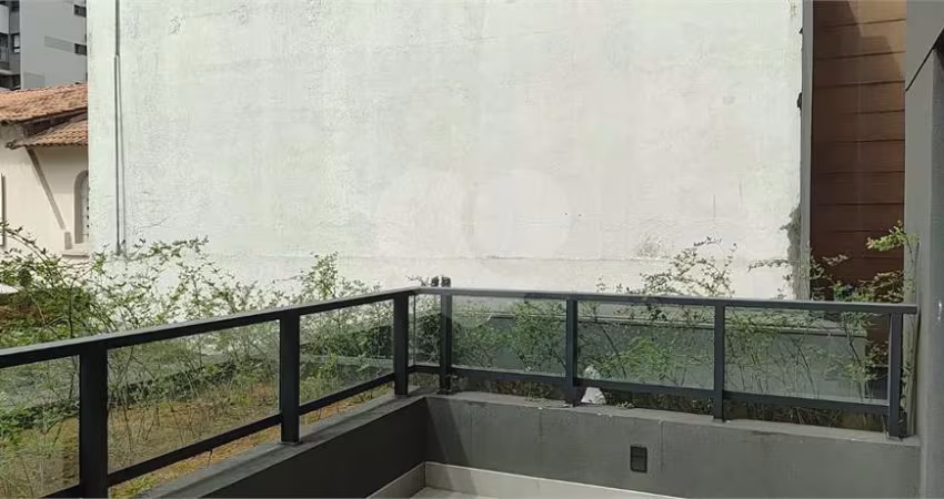 Sala comercial à venda em Pinheiros em projeto multifuncional Sala coml à venda Jardim América