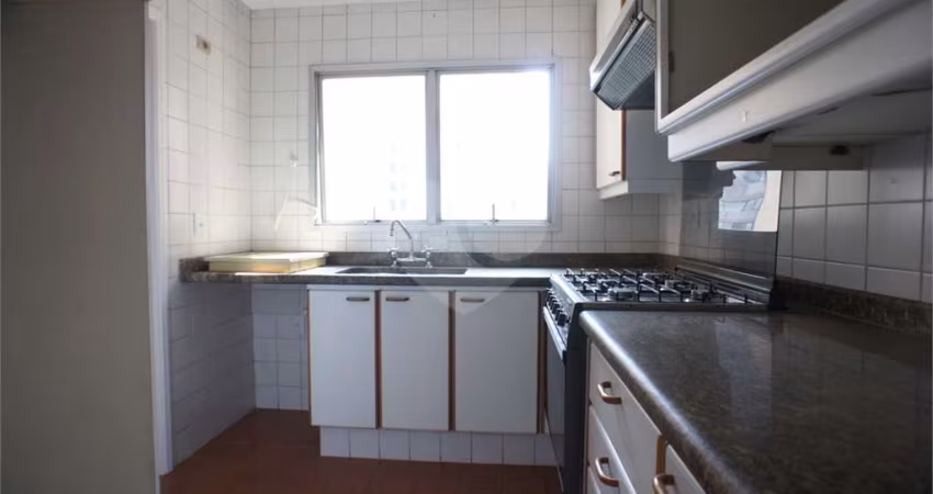 Apartamento-São Paulo-JARDIM EUROPA | Ref.: REO456627