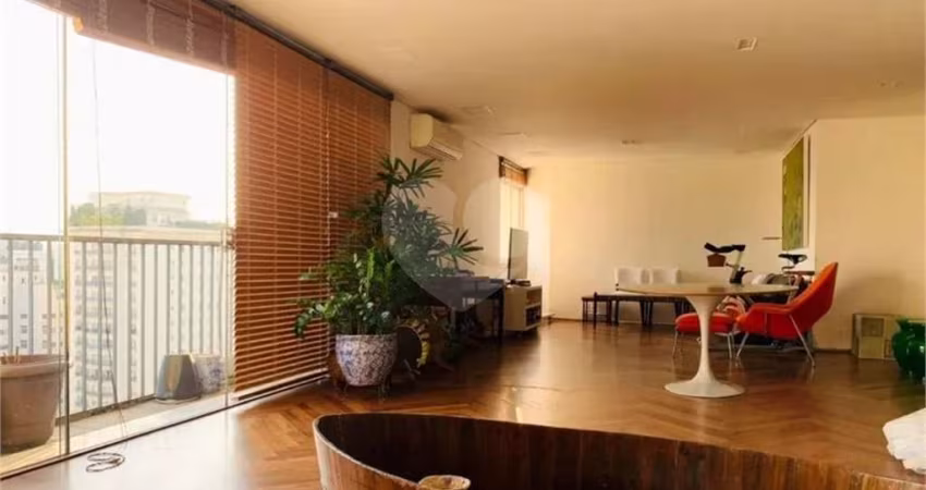 Apartamento a venda de 170m2 com vista uncrível no Jd. Paulista