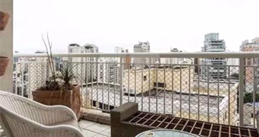 Apartamento Duplex em Vila Nova Conceição À Venda – 1 Quarto 1 Suíte 2 Vagas – 113m² – Mobiliado
